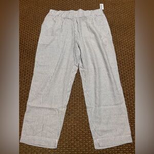 Old Navy Gray and White Striped Pants NWT
